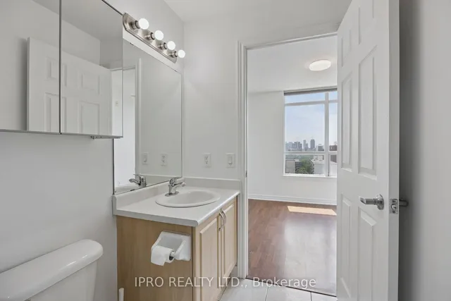 Additional image 21 of 225 Wellesley St Unit 1203