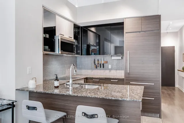 Additional image 13 of 5162 Yonge St Unit 3-109