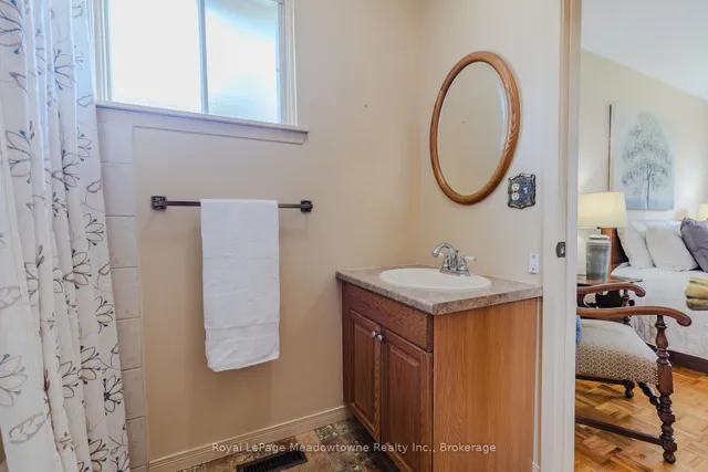 Additional image 28 of 840 Cedarbrae Ave