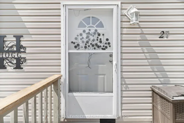 Additional image 18 of 27 Elm St