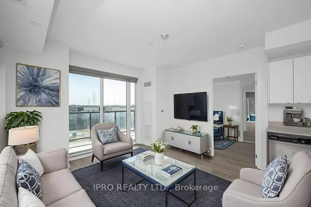 Additional image 25 of 3210 Dakota Common Unit A418