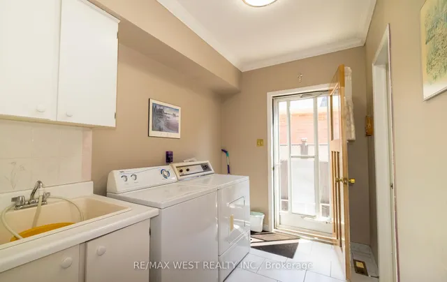 Additional image 15 of 52 Amantine Cres