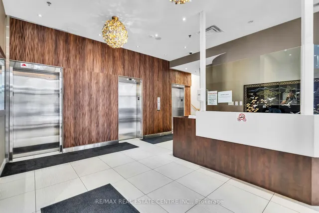 Additional image 34 of 55 Centre Ave Unit 2504