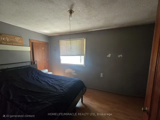 Additional image 18 of 82 Teal Ave