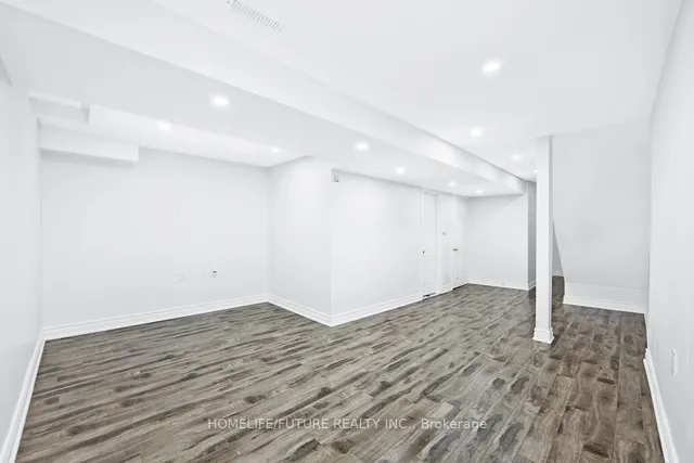 Additional image 22 of 38 Danilack Crt