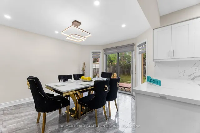 Additional image 13 of 82 Flowertown Ave