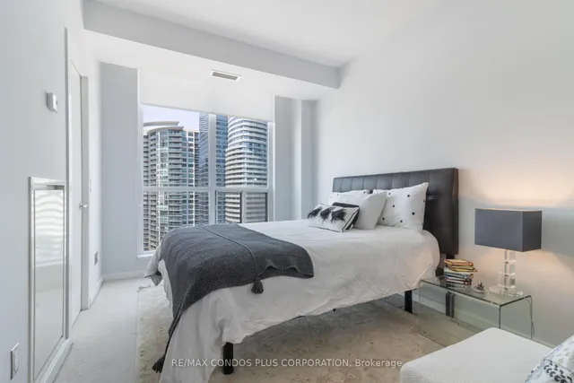 Additional image 36 of 218 Queens Quay Unit 2302