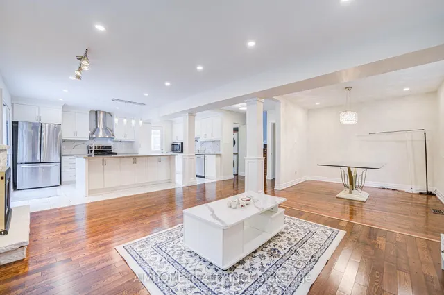 Additional image 38 of 18 Colonnade Rd