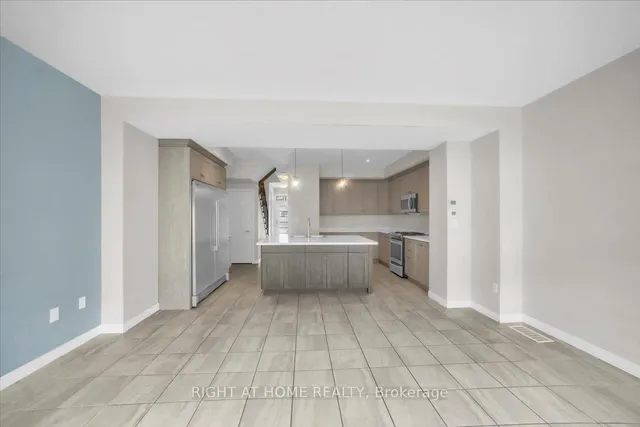 Additional image 4 of 64 Soho St