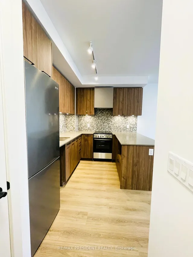 Additional image 8 of 20 Lagerfeld Dr Unit 9