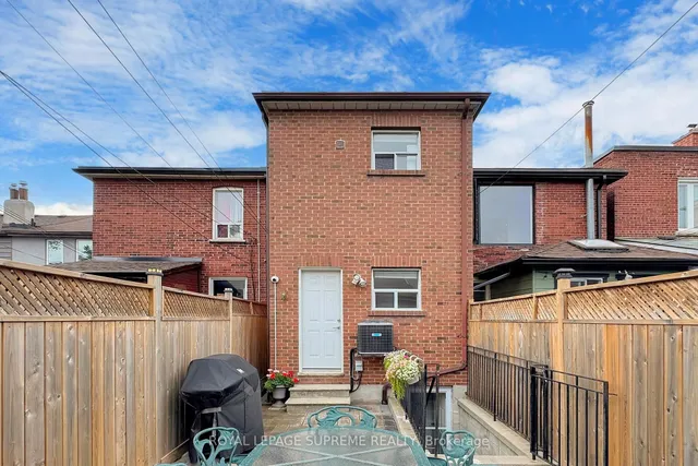 Additional image 31 of 157 Emerson Ave