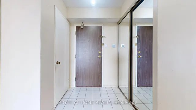 Additional image 34 of 350 Alton Towers Circ Unit 1107