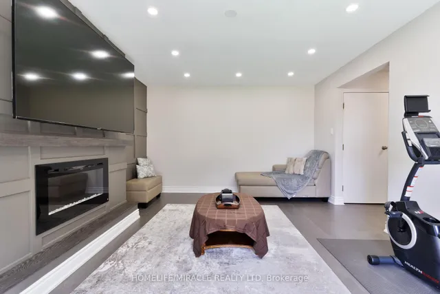 Additional image 25 of 7568 Middleshire Dr