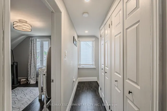 Additional image 19 of 150 Aberfoyle Ave