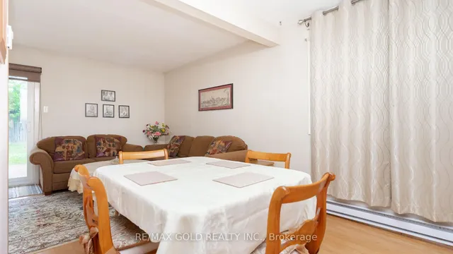 Additional image 14 of 17 Greenhills Sq