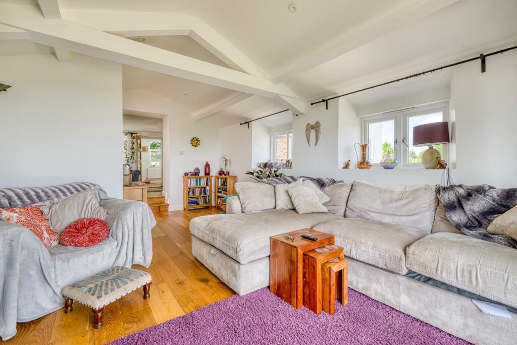 Additional image 13 of Quiet country setting