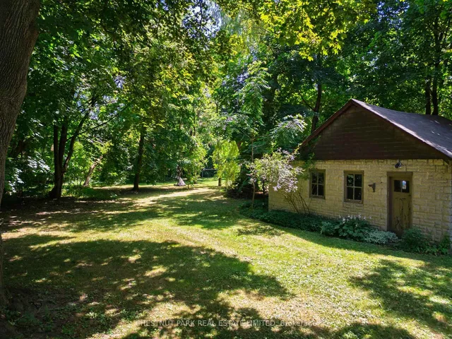 Additional image 46 of 61 Burnhamthorpe Cres