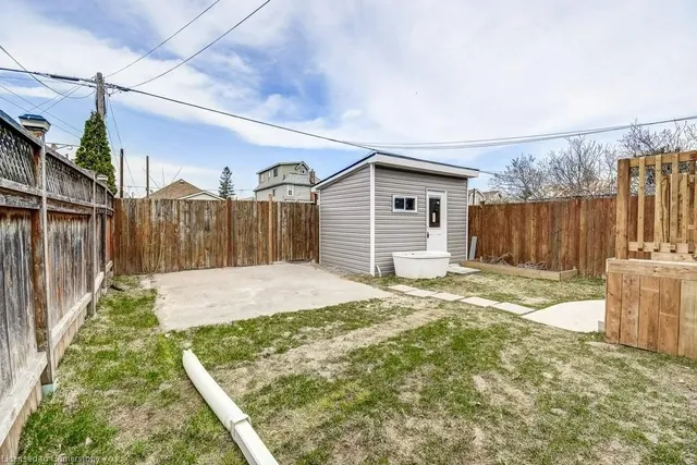 Additional image 29 of 1039 1/2 Cannon St