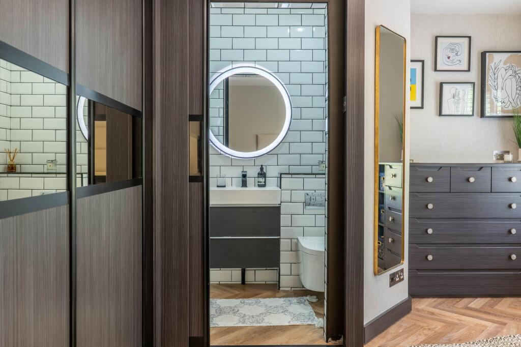 Additional image 25 of Plymouth Road, Barnt Green, B45