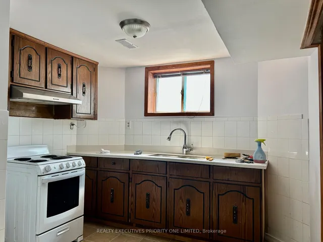 Additional image 14 of 132 Glenn Hawthorne Blvd