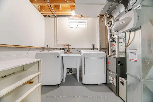 Additional image 45 of 55 Vineberg Dr