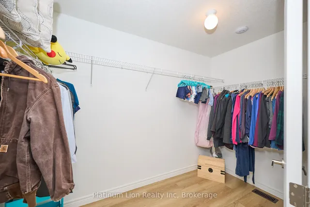 Additional image 15 of 73 Lloyd Davies Way