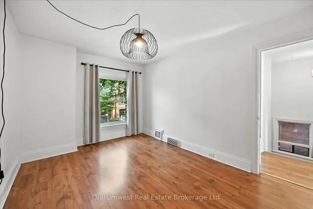 Additional image 24 of 4 Madison Ave