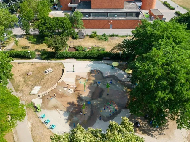 Additional image 36 of 262 St Helens Ave Unit 107