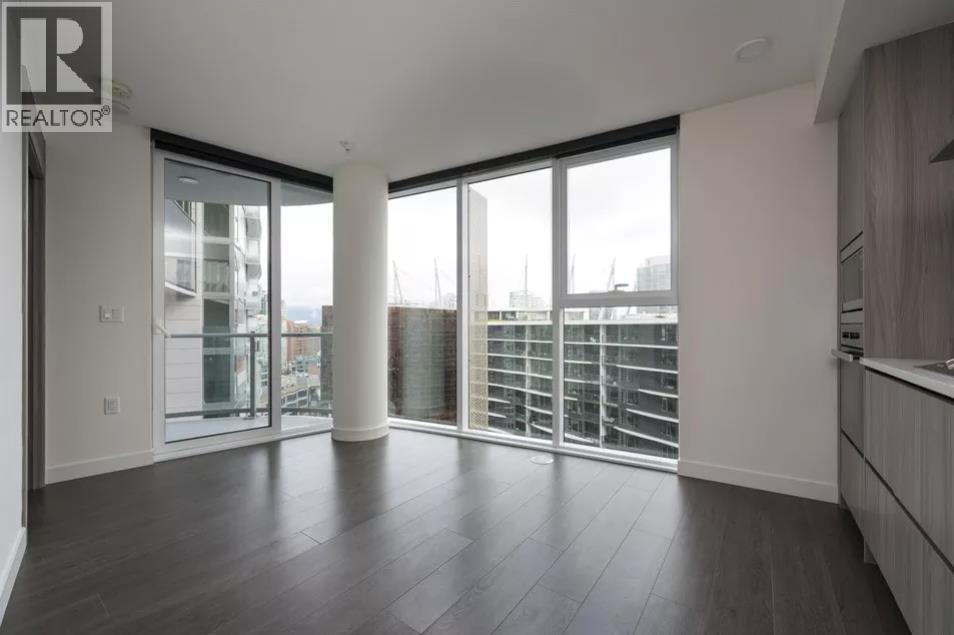 1581 87 NELSON STREET|Vancouver, British Columbia V6Z0E8
