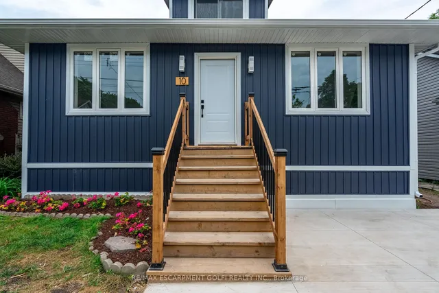 Additional image 4 of 10 Comet Ave