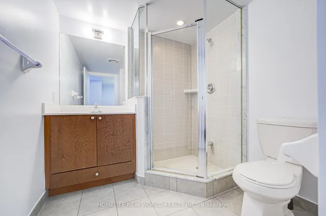 Additional image 9 of 181 Village Green Sq Unit 1815
