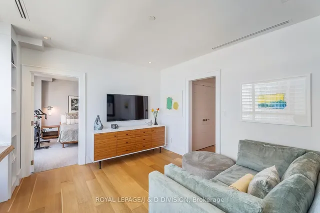 Additional image 33 of 211 Queens Quay Unit 1201