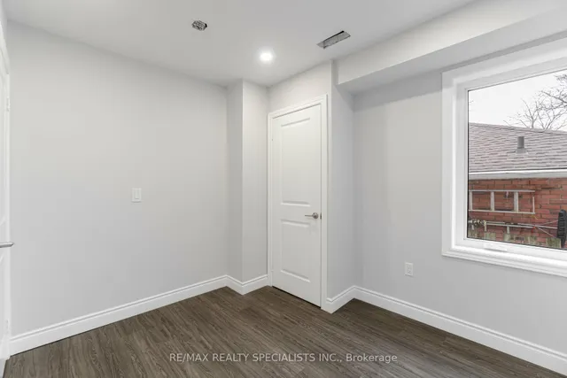 Additional image 14 of 9 Frances Ave