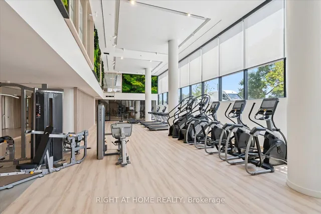 Additional image 27 of 1050 Eastern Ave Unit 613