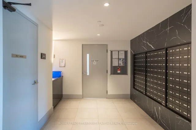 Additional image 24 of 600 North Service Rd Unit 313