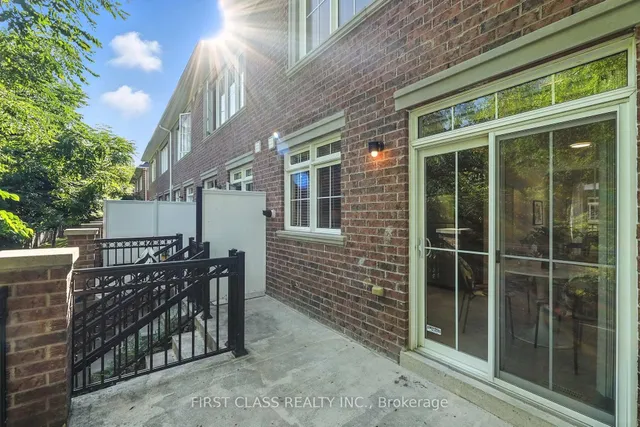 Additional image 34 of 23 Slingsby Lane