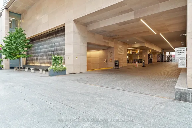 Additional image 22 of 155 Yorkville Ave Unit 2706