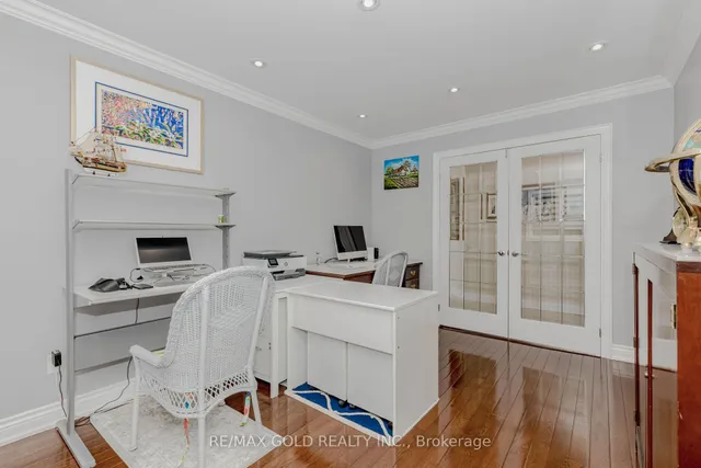 Additional image 27 of 25 Red Cedar Cres