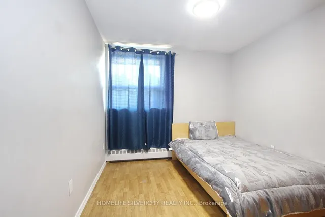 Additional image 27 of 3555 Derry Rd Unit 206