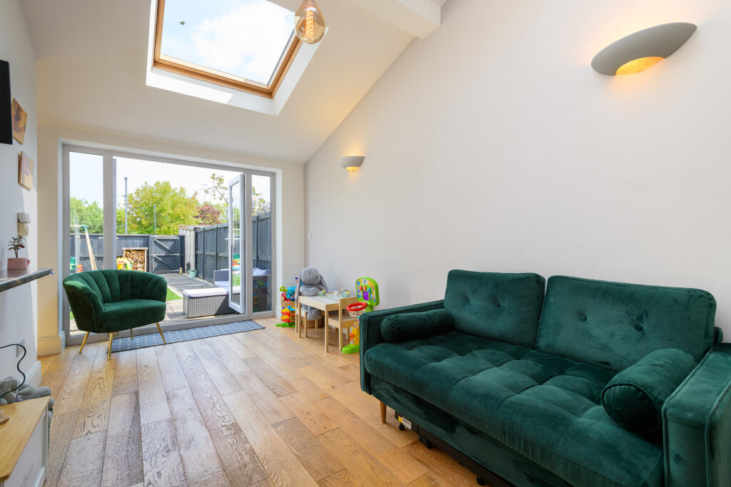 Additional image 6 of Orchard Road, Street