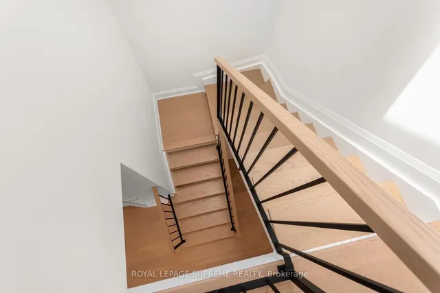 Additional image 21 of 24 York Ave