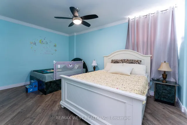 Additional image 12 of 5 Massey Sq Unit PH5