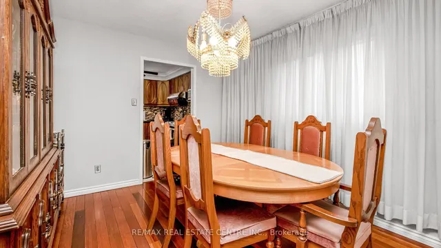 Additional image 12 of 4489 Weymouth Commons Cres