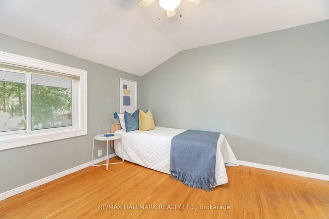 Additional image 30 of 73 Dogwood Cres