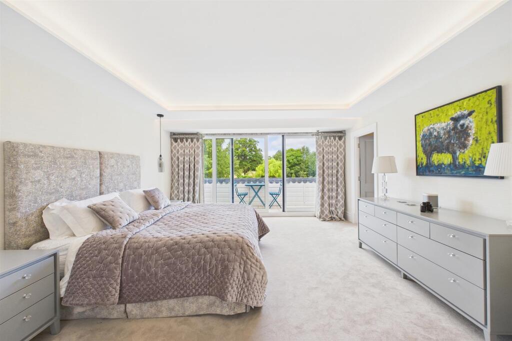 Additional image 8 of Mulberry House, Woodside AL9 6DD