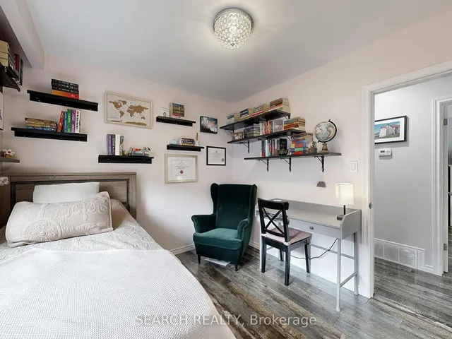 Additional image 22 of 559 Roding St