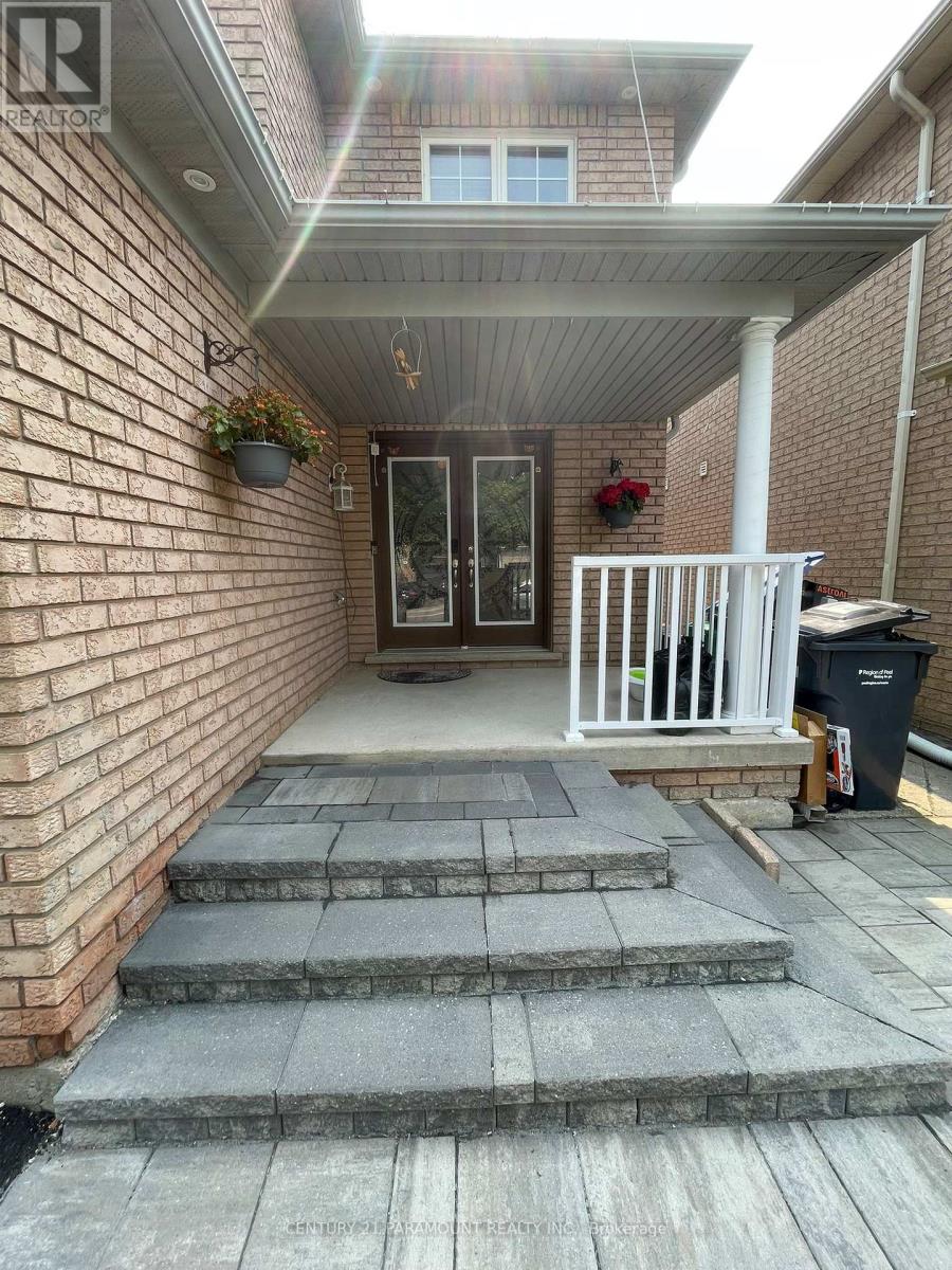 113 RIVER ROCK CRESCENT|Brampton (Fletcher's Meadow), Ontario L7A2W4