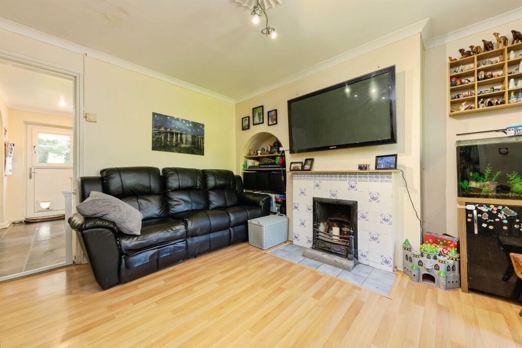 Additional image 13 of Hollybush Lane, Welwyn Garden City