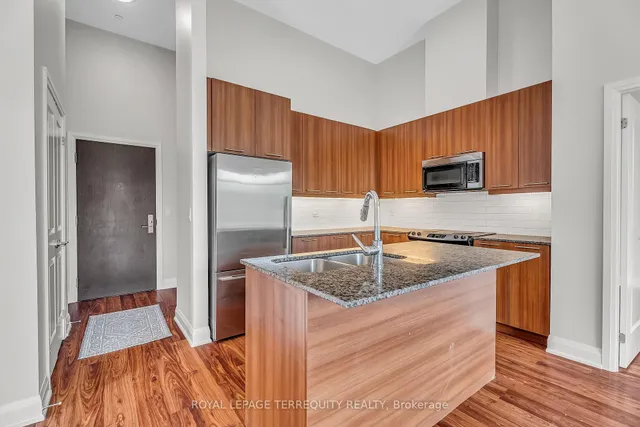 Additional image 8 of 25 Fontenay Crt Unit 212