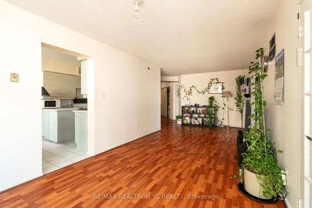 Additional image 15 of 30 Greenfield Ave Unit 614